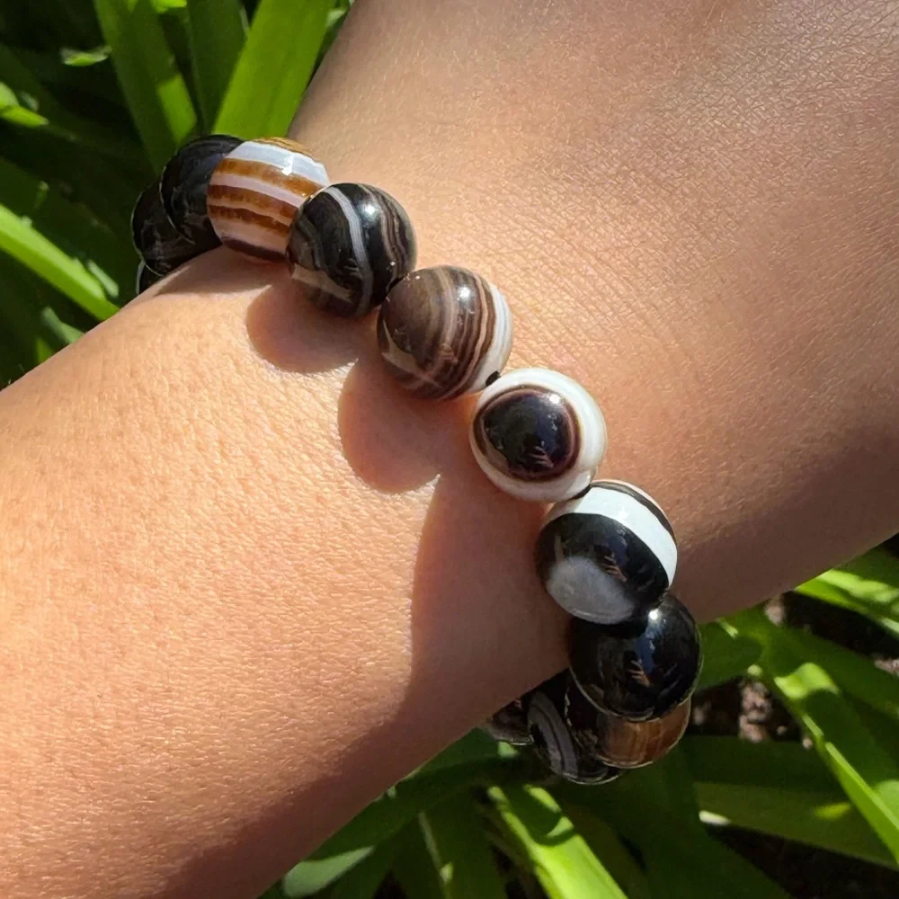 11.5mm stretchable banded eye agate bracelet‎ 0347